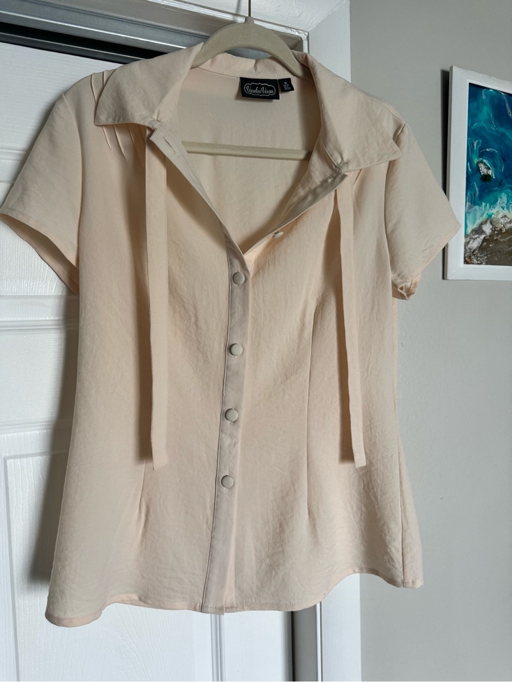 Voodoo Vixen Vintage Inspired Cream Button Front Tie Neck Blouse Size M US 6